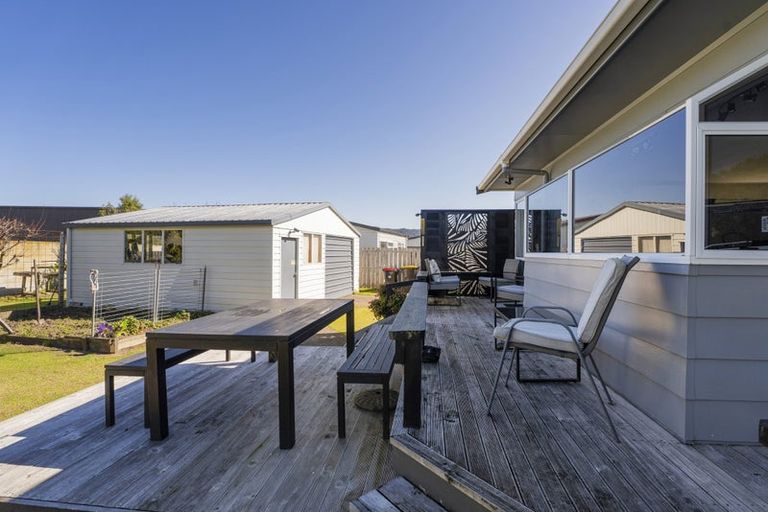 Photo of property in 21 Endeavour Close, Whitianga, 3510