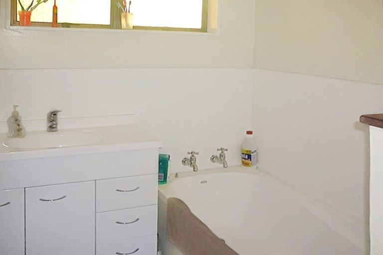 Photo of property in 25 Burtts Road, Durie Hill, Whanganui, 4500