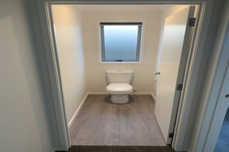 Photo of property in 219 Te Okuroa Drive, Papamoa, 3118