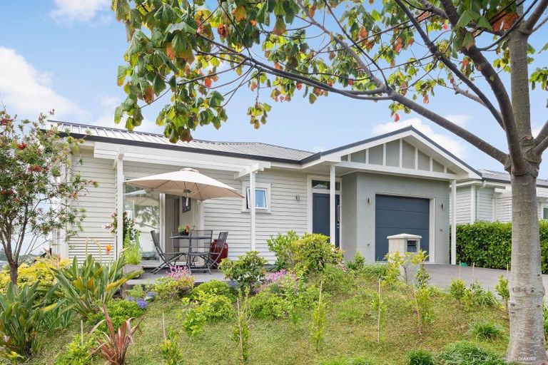 Photo of property in 1 Park Lane, Orewa, 0931