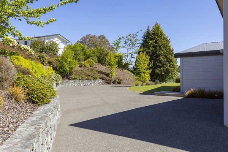 Photo of property in 2 Paulines Way, Wharewaka, Taupo, 3330