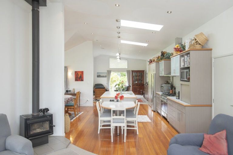 Photo of property in 111a Glenelg Road, Makauri, Gisborne, 4071