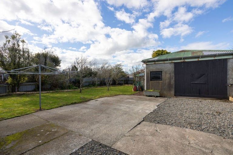 Photo of property in 45 Barraud Street, Dannevirke, 4930