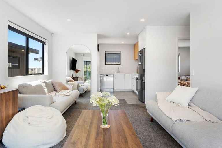 Photo of property in 13 Patrick Rice Drive, Swanson, Auckland, 0614