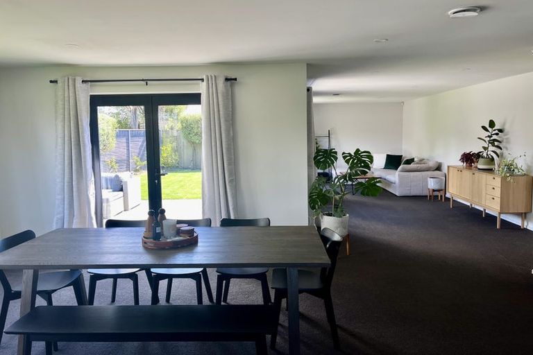 Photo of property in 137 Mcfaddens Road, St Albans, Christchurch, 8052