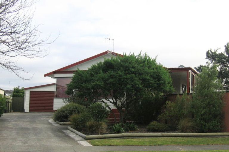 Photo of property in 14 Perry Crescent, Greenmeadows, Napier, 4112