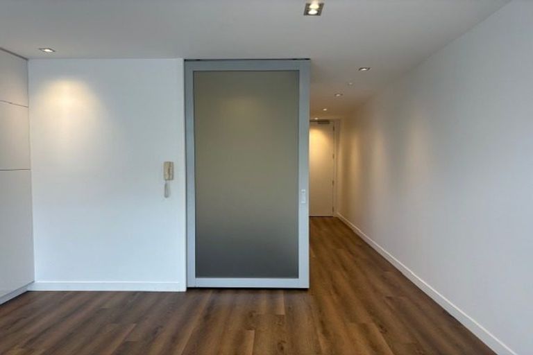 Photo of property in Ocean Breeze Apts, 7107/87 Clyde Road, Browns Bay, Auckland, 0630