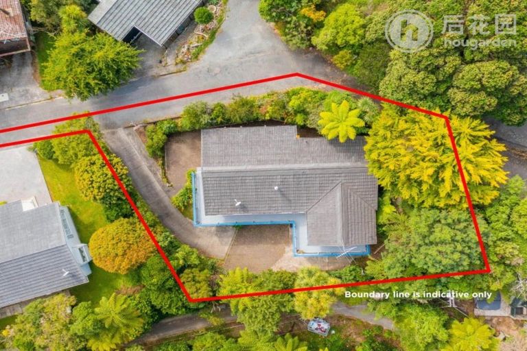 Photo of property in 7 Miromiro Road, Normandale, Lower Hutt, 5010