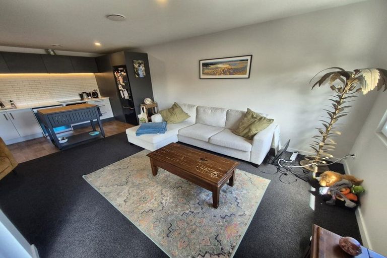 Photo of property in 2/88 Poulson Street, Addington, Christchurch, 8024