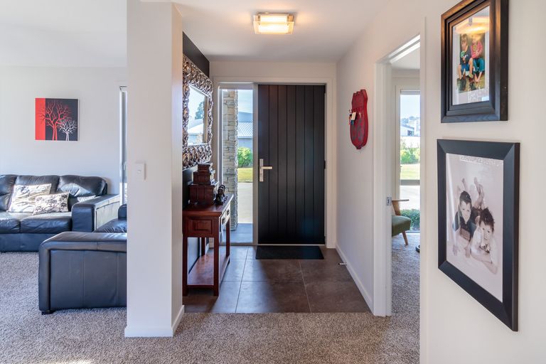 Photo of property in 6f Main Road, Fairfield, Dunedin, 9018