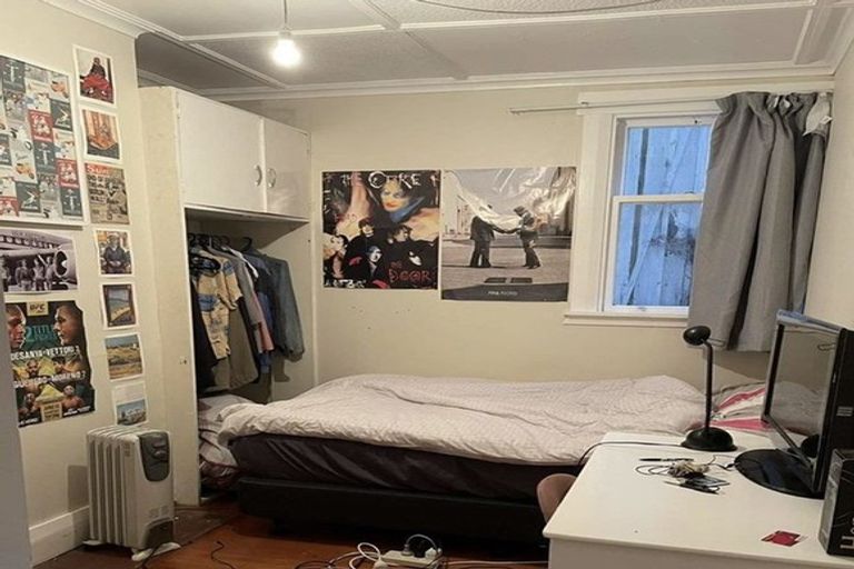 Photo of property in 27a Tanera Crescent, Brooklyn, Wellington, 6021