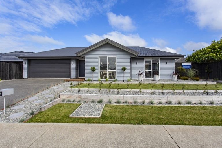 Photo of property in 31 Tahuna Street, Pegasus, 7612
