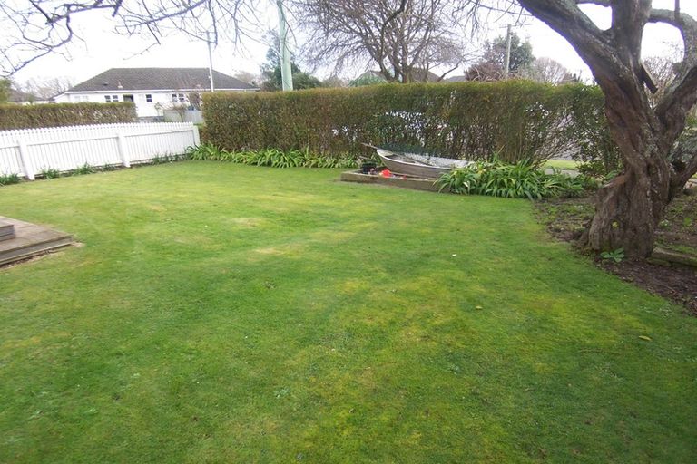 Photo of property in 18 Bayley Place, Spreydon, Christchurch, 8024