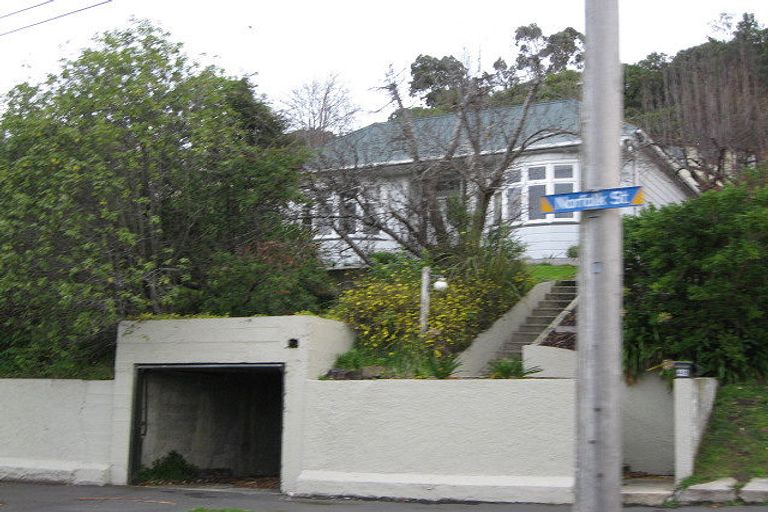 Photo of property in 48 Norfolk Street, Saint Clair, Dunedin, 9012