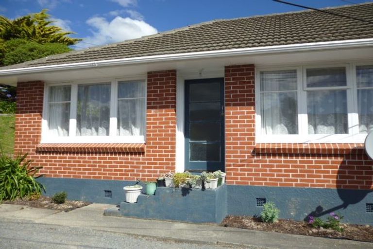 Photo of property in 35 Dunns Street, Silverstream, Upper Hutt, 5019