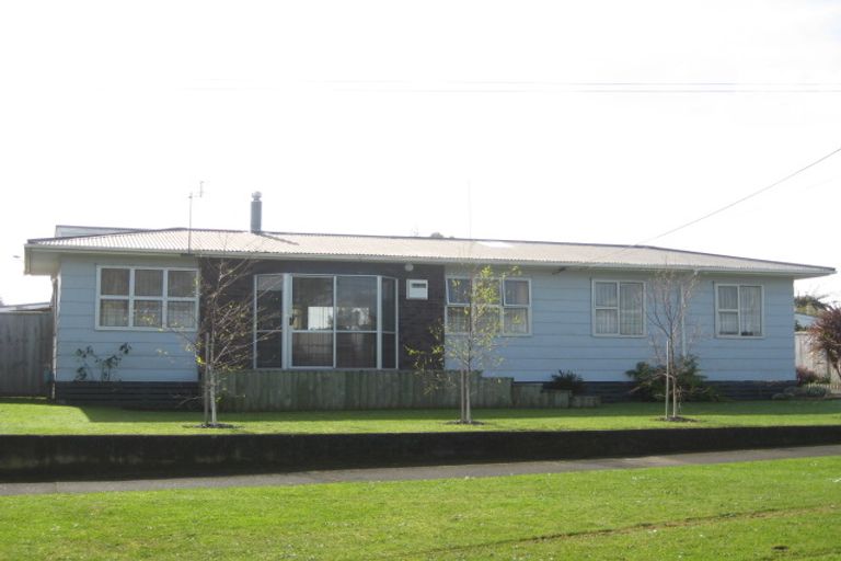 Photo of property in 8 Ihaia Street, Waitara, 4320