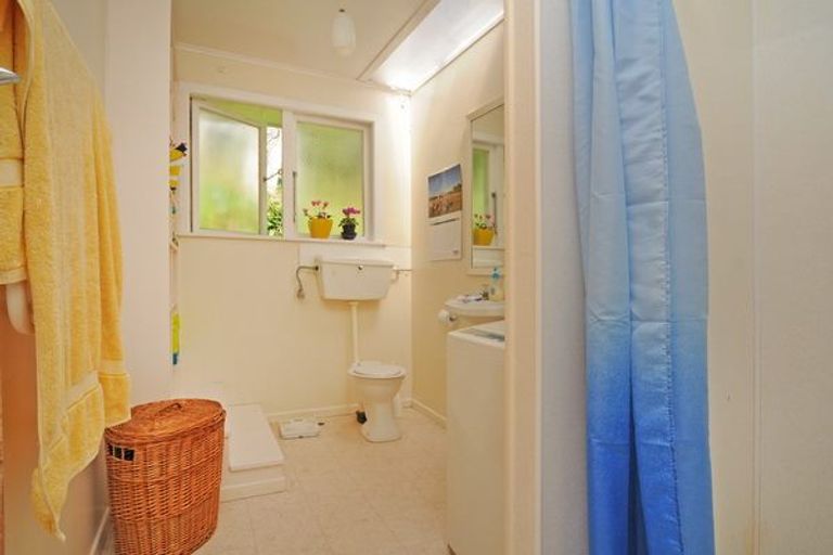 Photo of property in 72 Warwick Street, Wilton, Wellington, 6012