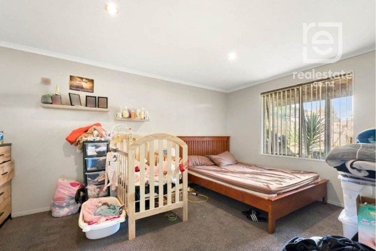 Photo of property in 44 Christmas Road, Manurewa, Auckland, 2102