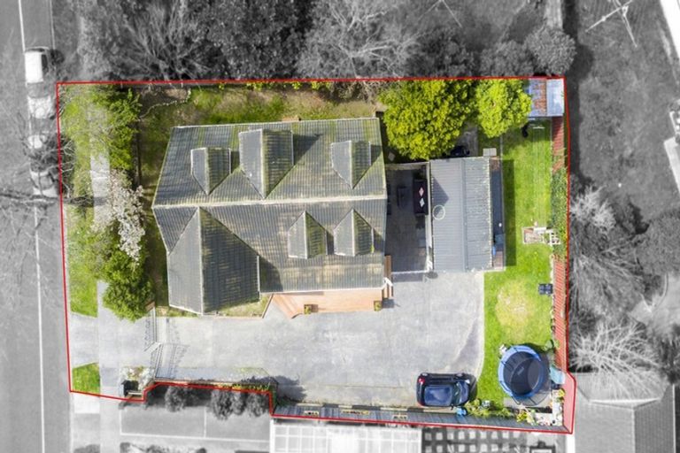 Photo of property in 30 Gemstone Drive, Birchville, Upper Hutt, 5018