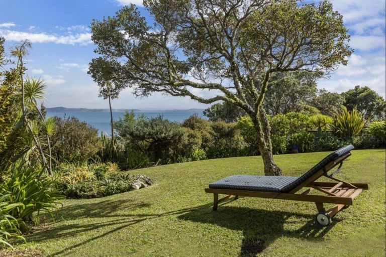 Photo of property in 20 Siesta Terrace, Gulf Harbour, Whangaparaoa, 0930