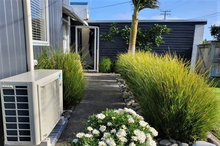 Photo of property in 83b Ngamotu Road, Spotswood, New Plymouth, 4310