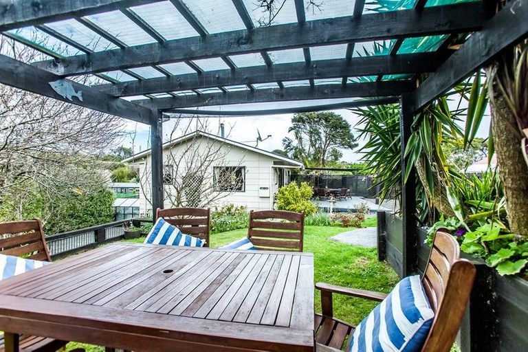 Photo of property in 8a Primrose Street, Raglan, 3225