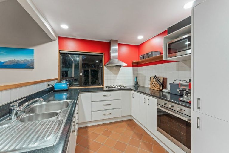 Photo of property in 66 Holborn Drive, Stokes Valley, Lower Hutt, 5019