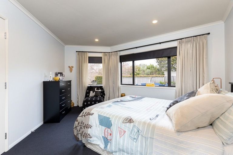 Photo of property in 1167 Devon Road, Bell Block, New Plymouth, 4373