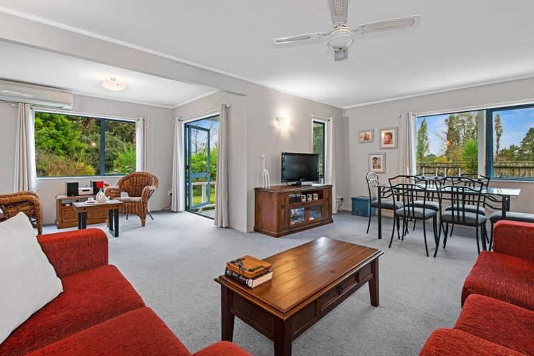 Photo of property in 69c Robinson Avenue, Holdens Bay, Rotorua, 3010