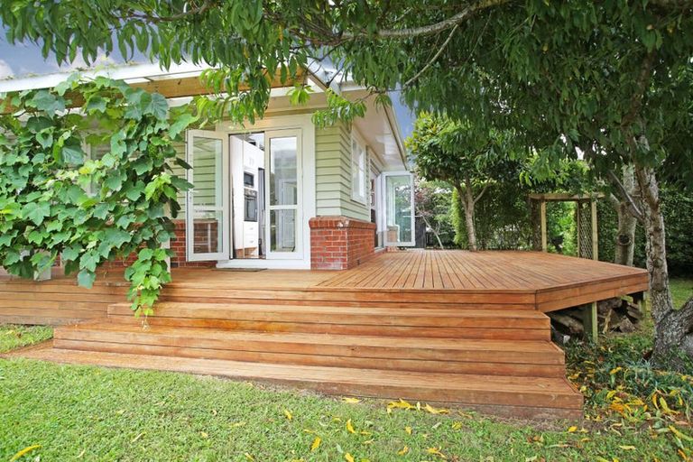 Photo of property in 38 Gibson Road, Tuakau, 2121