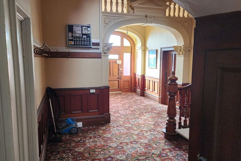 Photo of property in 18 Constitution Street, Dunedin Central, Dunedin, 9016