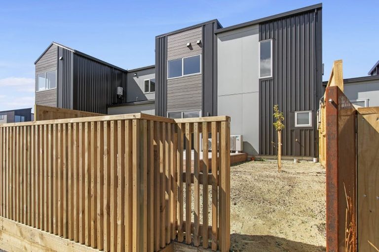 Photo of property in 4 Selkirk Lane, Hamilton Lake, Hamilton, 3204