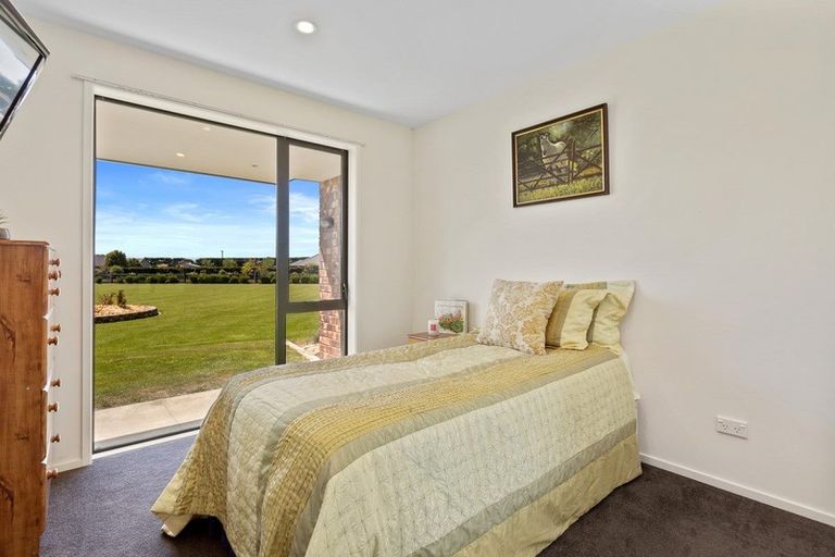 Photo of property in 2 Joy Place, Ohoka, Rangiora, 7475
