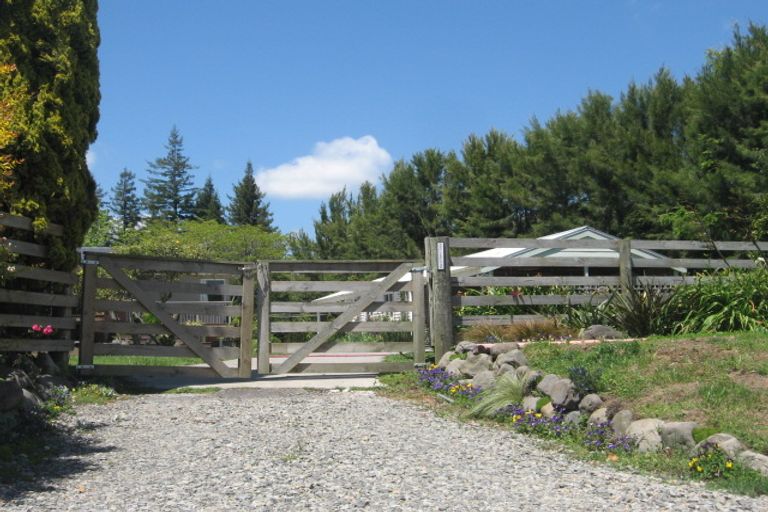 Photo of property in 27 Loop Road, Minden, Tauranga, 3176