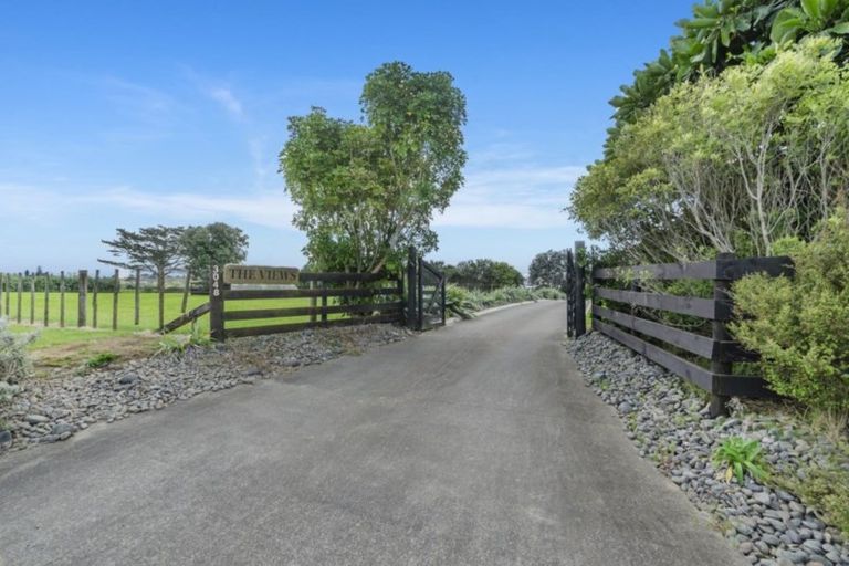 Photo of property in 3048 Awhitu Road, Awhitu, Waiuku, 2684