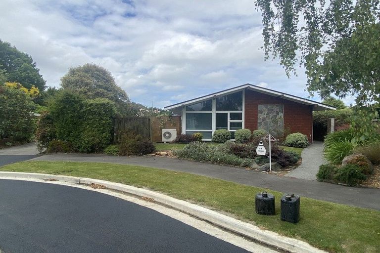 Photo of property in 22 Ramore Place, Redwood, Christchurch, 8051