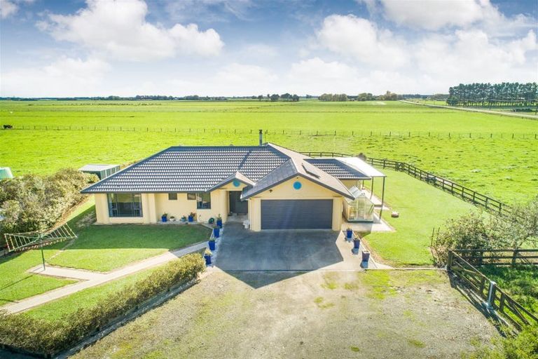 Photo of property in 1582 Rongotea Road, Kairanga, Palmerston North, 4475
