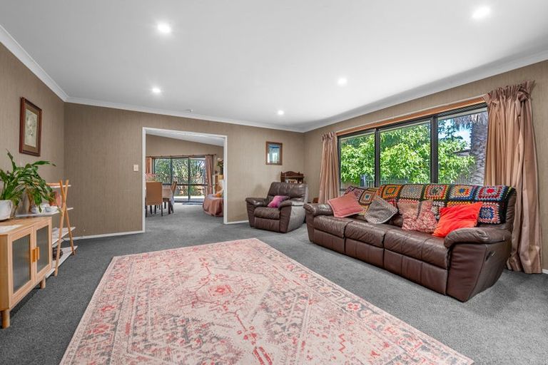 Photo of property in 24 Nielsen Gardens, Rototuna, Hamilton, 3210