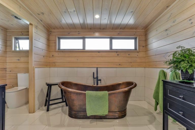 Photo of property in 32 Collingwood Drive, Tikitere, Rotorua, 3074