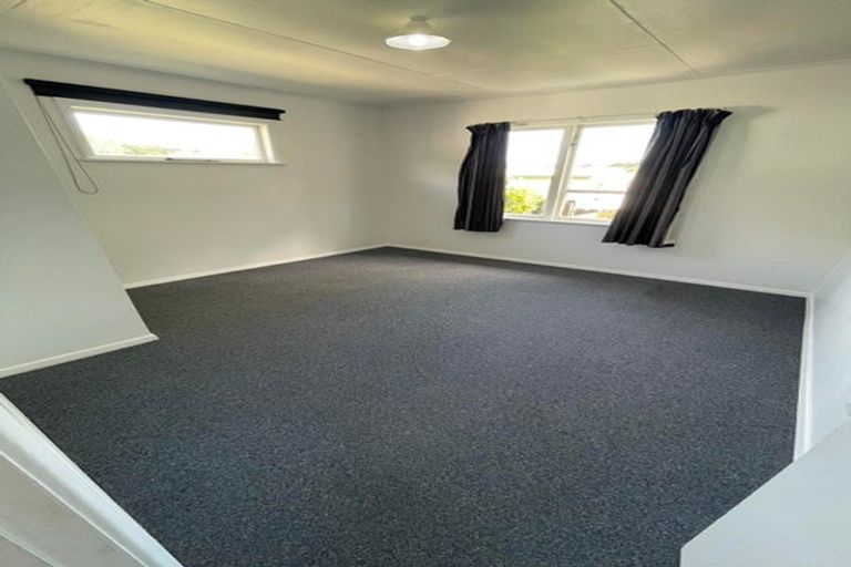 Photo of property in 18 Nelson Crescent, Wainuiomata, Lower Hutt, 5014