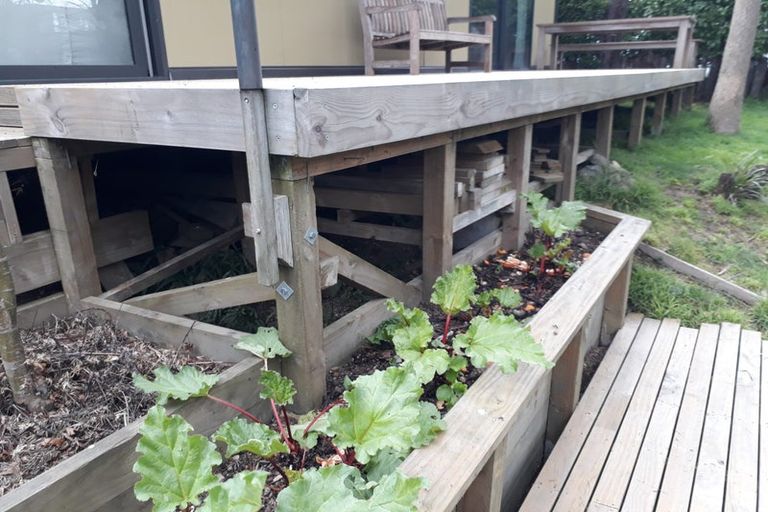 Photo of property in 14b Weka Road, Waipahihi, Taupo, 3330