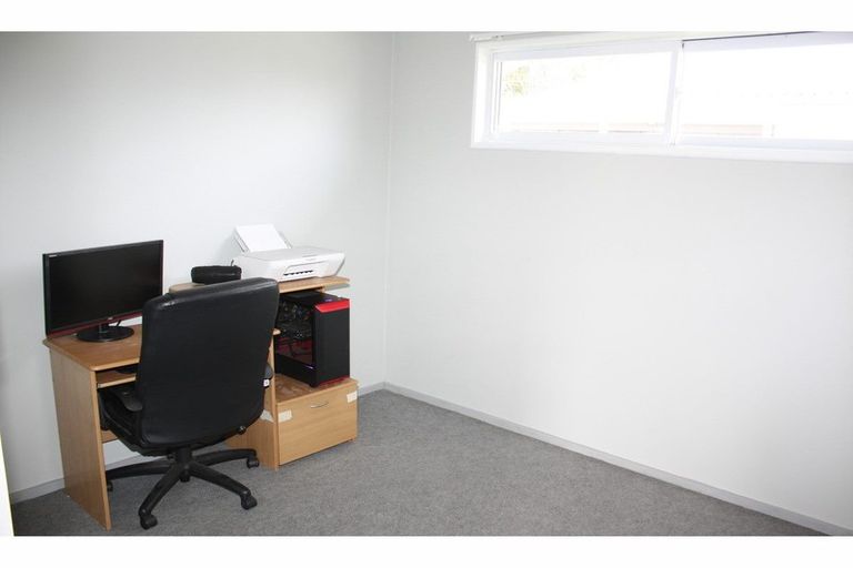 Photo of property in 3 Church Street, Hikurangi, 0114