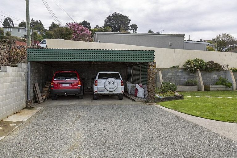 Photo of property in 2 Earn Street, Oamaru North, Oamaru, 9400