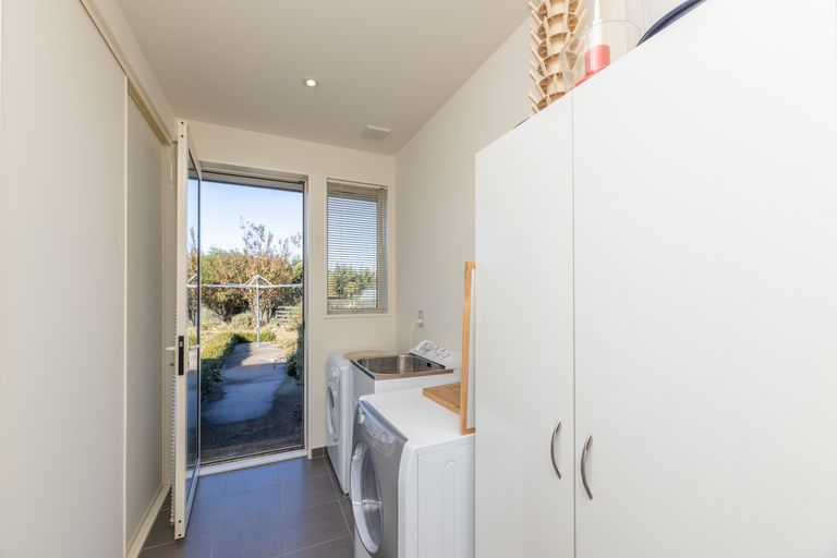 Photo of property in 62 Windsor Drive, Kirwee, Darfield, 7571