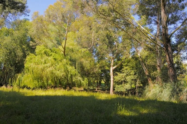 Photo of property in 132 Bradshaws Road, Waimate, 7980