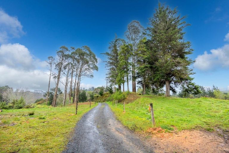 Photo of property in 363 Limeworks Loop Road, Te Pahu, Hamilton, 3285