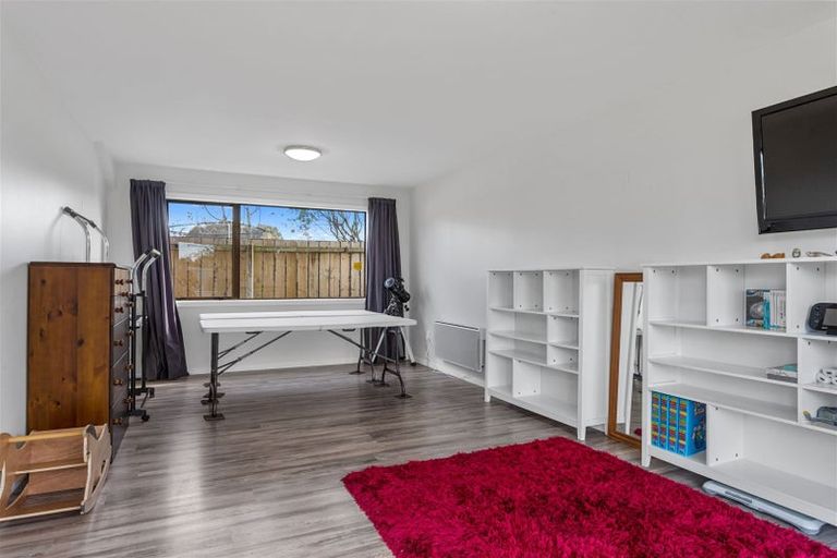 Photo of property in 9 Kalmia Place, Kaiapoi, 7630
