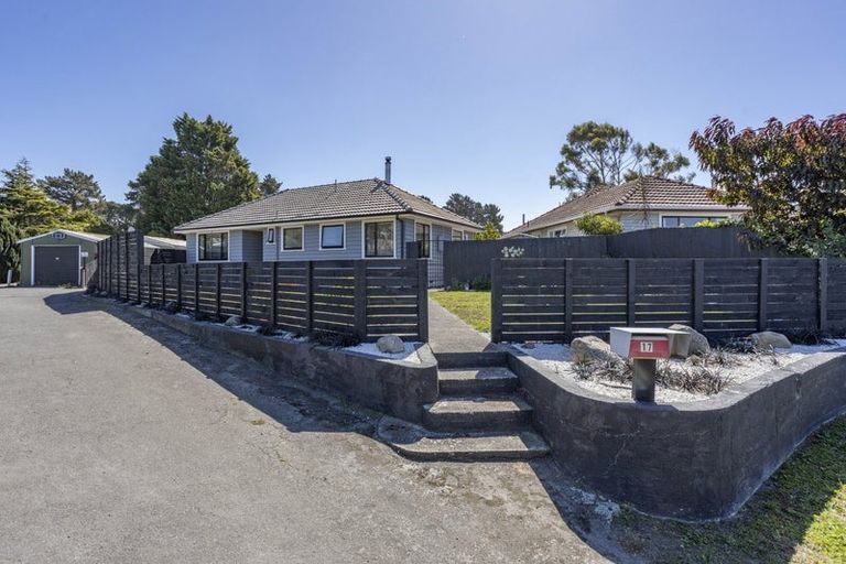 Photo of property in 17 Colac Street, Avondale, Christchurch, 8061