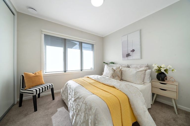 Photo of property in 2 Nile Road, Kelston, Auckland, 0602