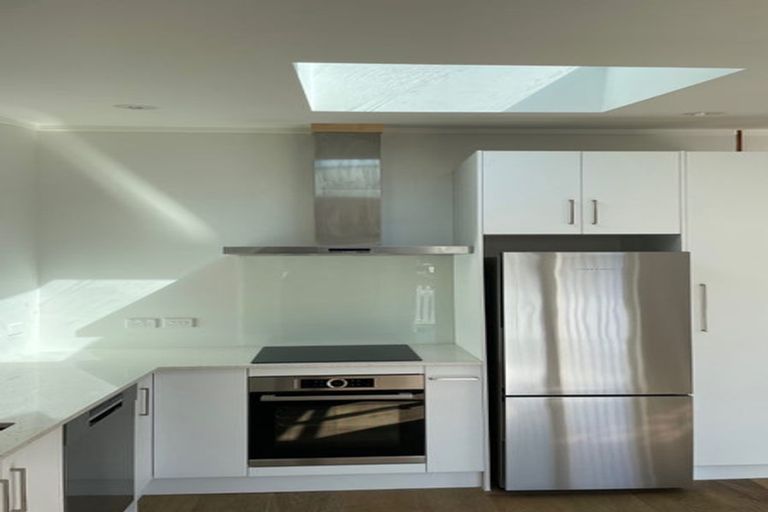 Photo of property in 2 Glenbervie Terrace, Thorndon, Wellington, 6011